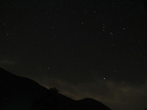 残画幅单反星空镜头,残画幅单反星空镜头:拍出最美的夜空  第1张